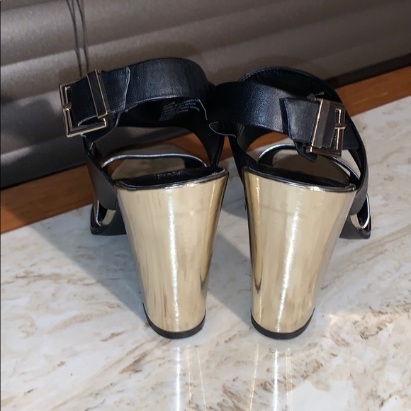 Kenneth Cole Size 8 Susie NWOT Wide Heel Dressy (Price Firm) - Picture 3 of 7